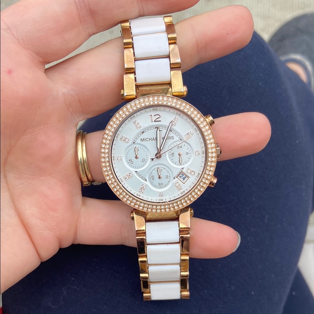 Michael Kors Women's Rose  Gold and White Watch